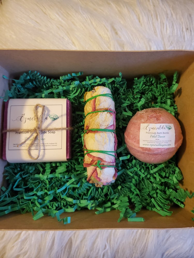 Petals Gem Box