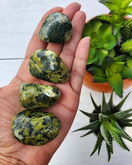 Nephrite-Jade Gem